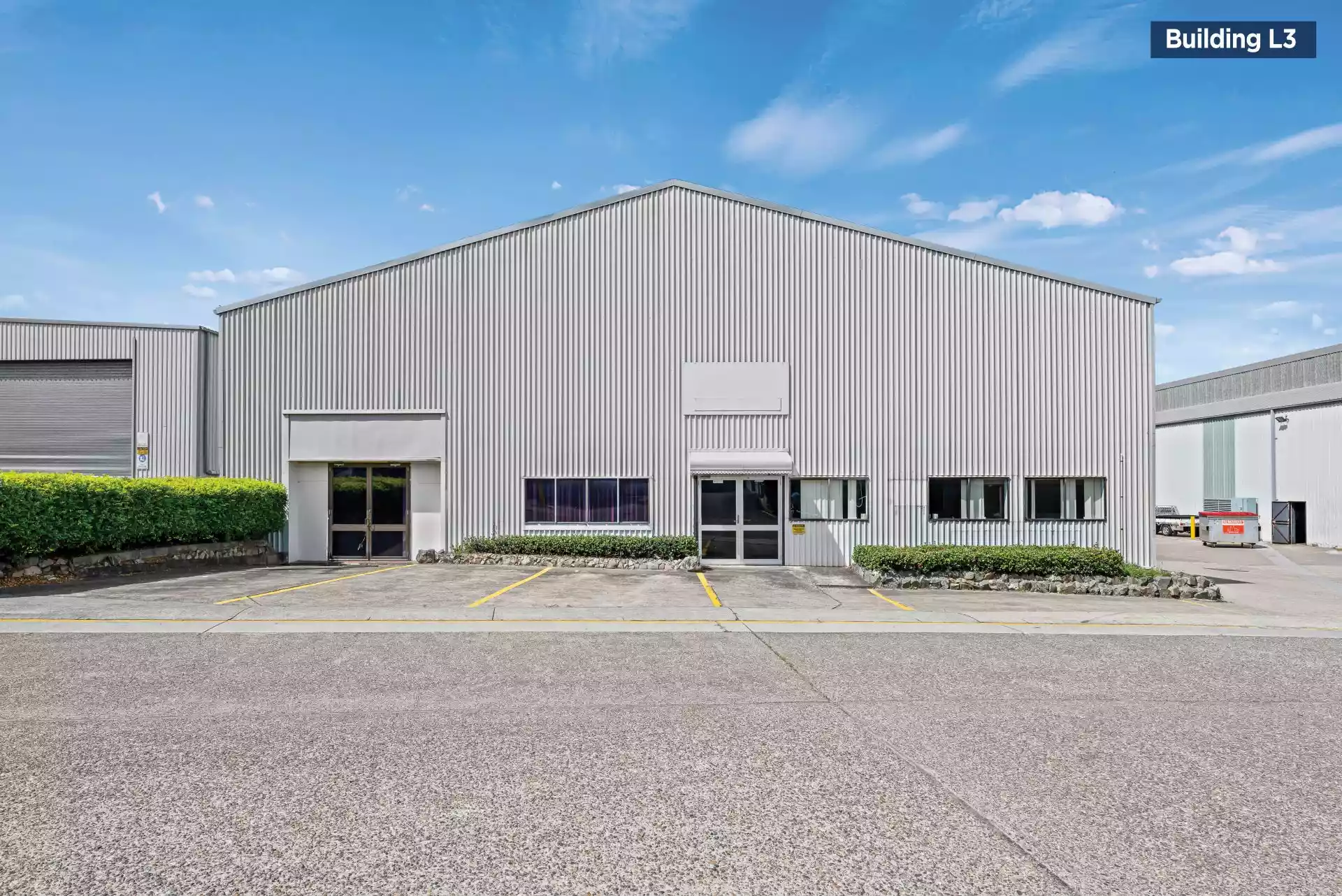 Satellite Office with proximity to industrial precinct