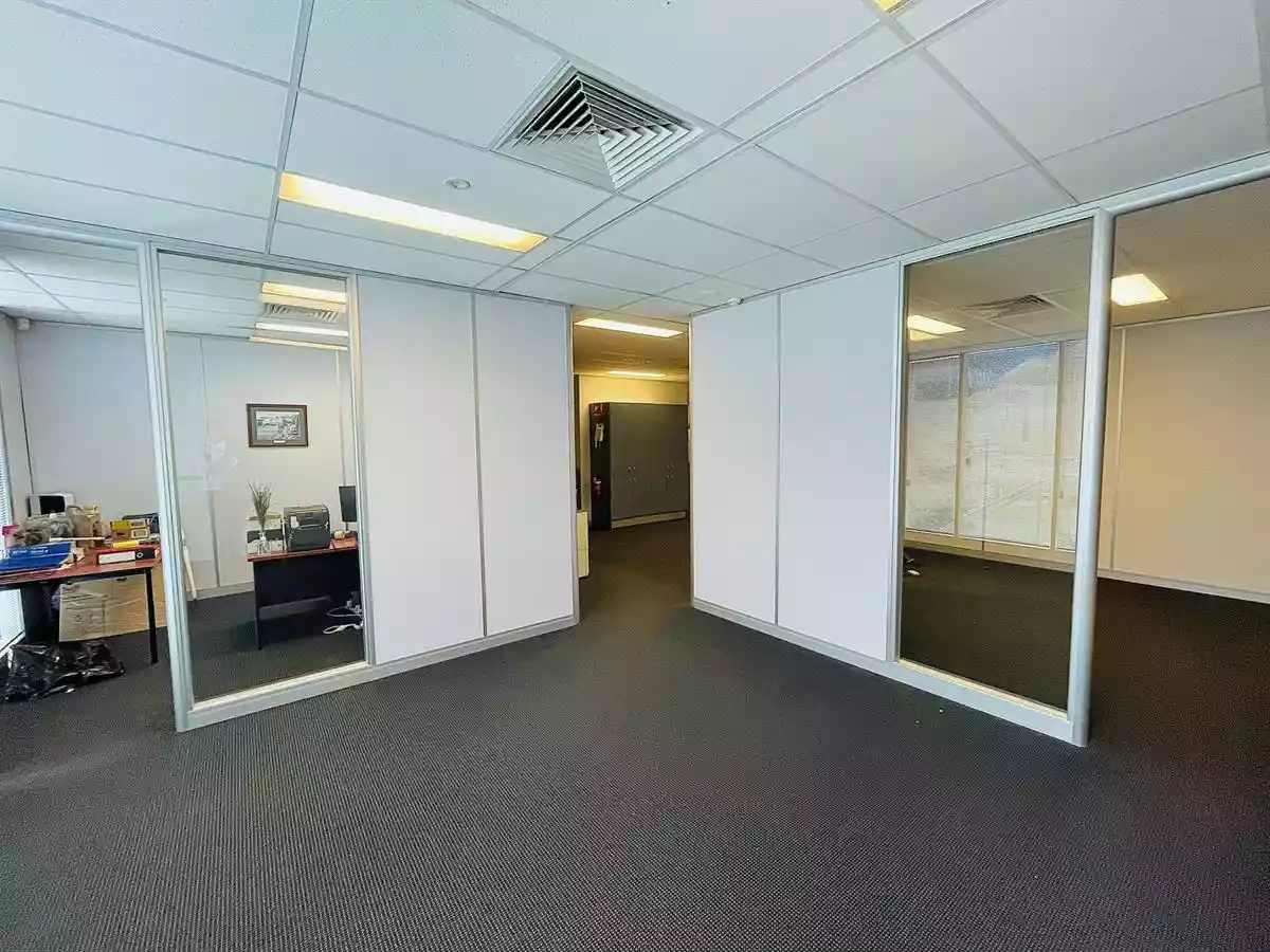 13a/8 Metroplex Avenue