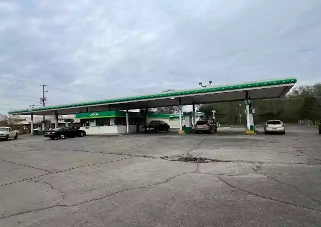 4704752 - 3721 Auburn Street - Rockford IL