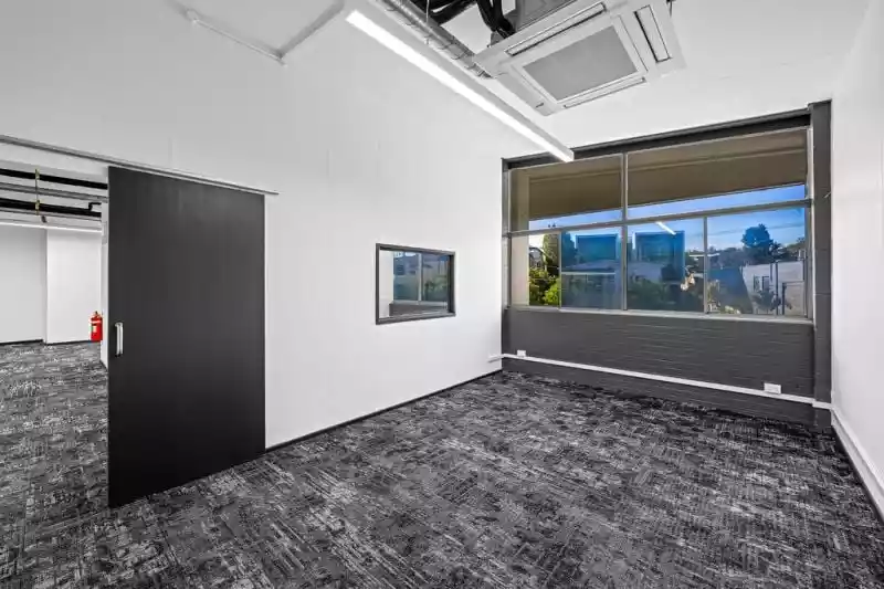 381 Montague Road