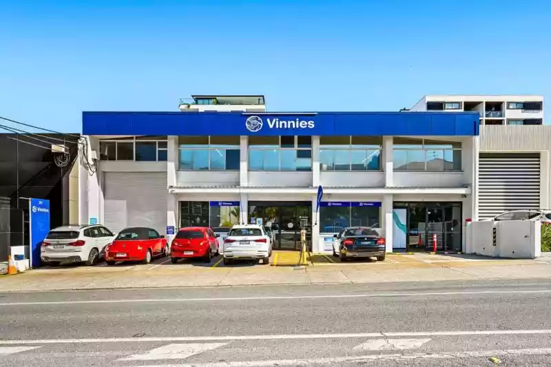 381 Montague Road