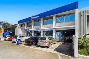 381 Montague Road