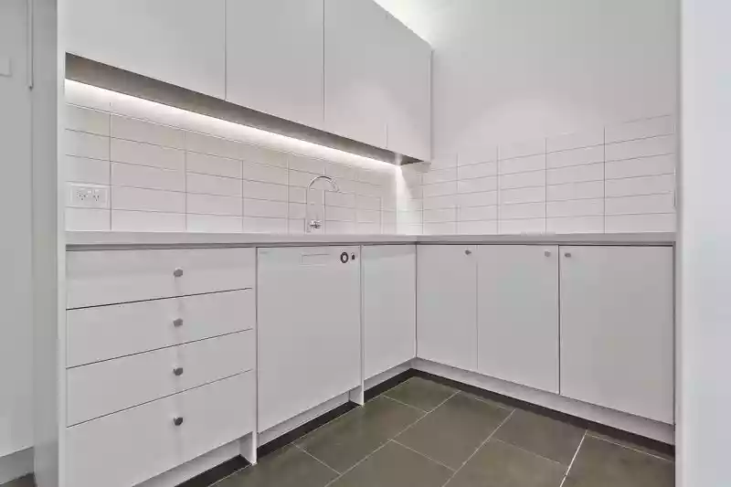 88 Balmain St