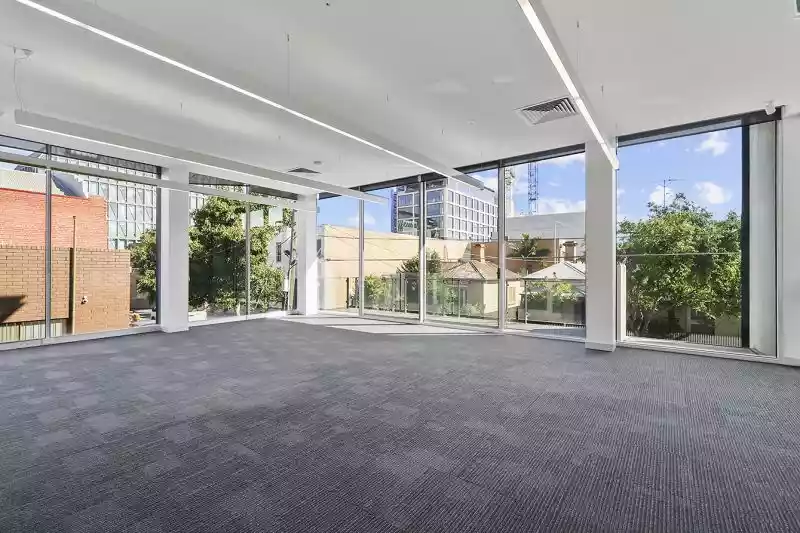 88 Balmain St