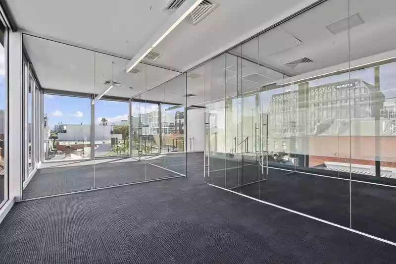 88 Balmain St