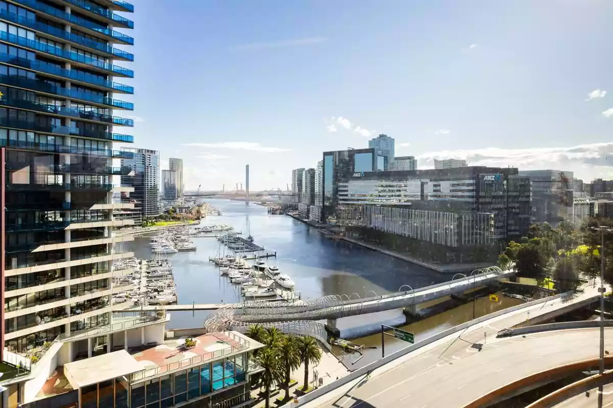 30 Convention Centre Place