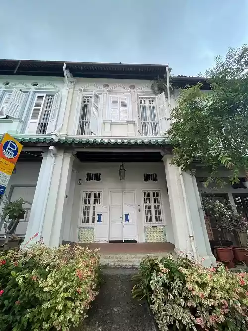 Freehold Residential Shophouse in Emerald Hill Conservation Area