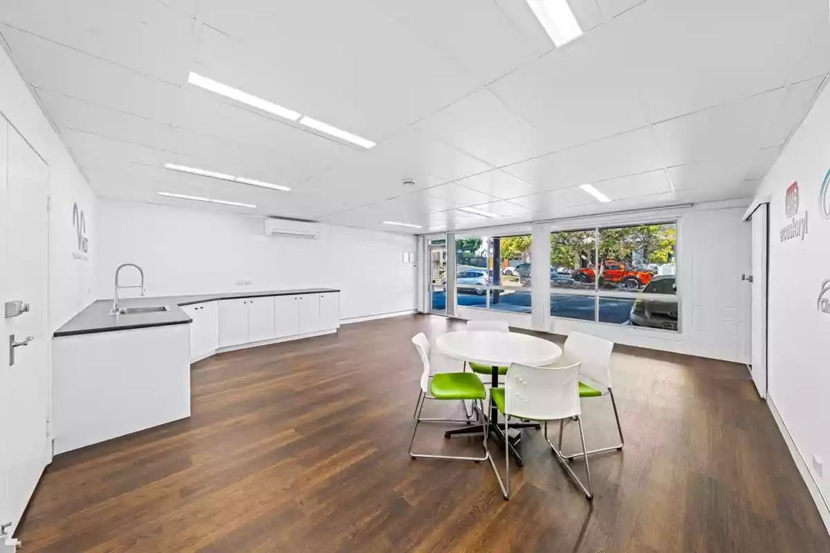 9/170 Montague Road