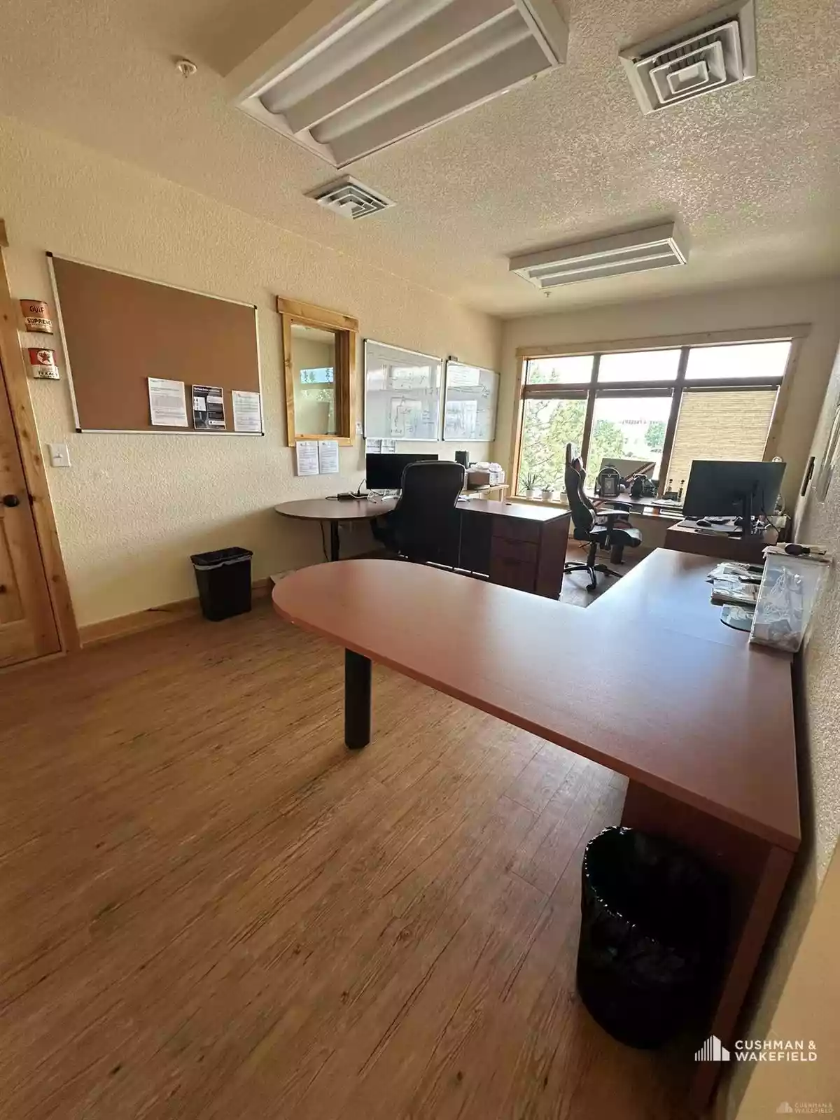 Johnstown - Office