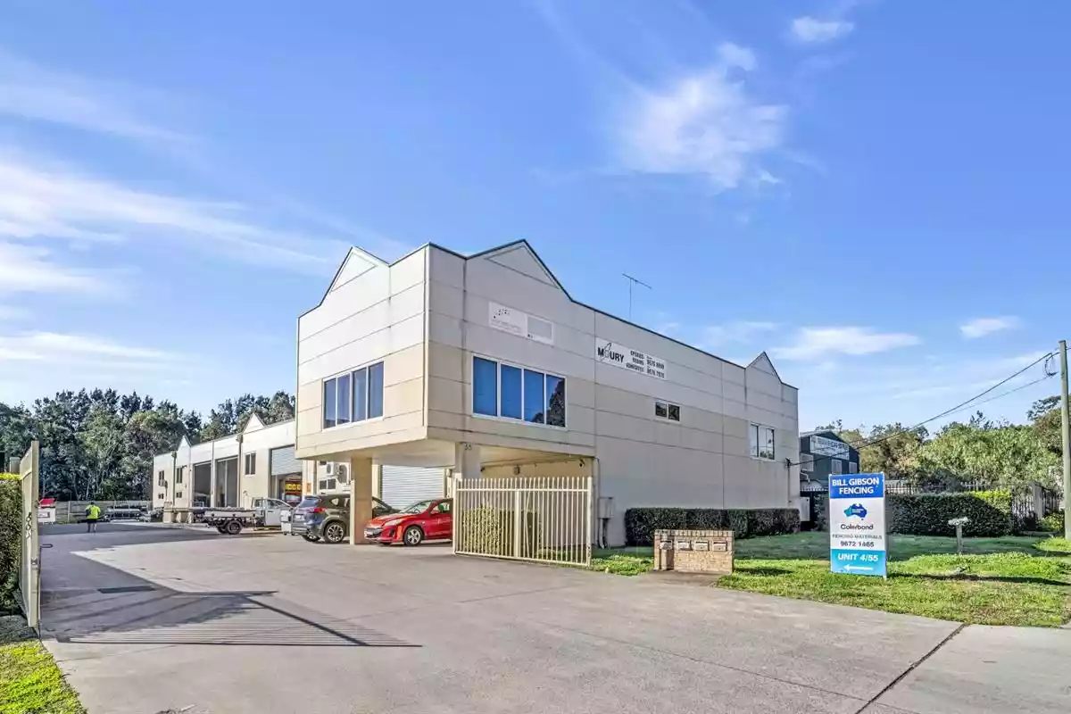 Unit 1/55 Holbeche Road
