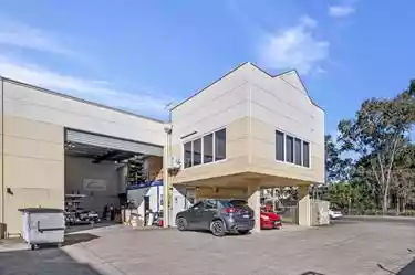 Unit 1/55 Holbeche Road