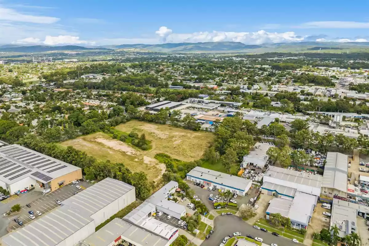 Unit 1/16 Commercial Drive