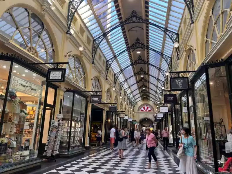 Shop 43/335 Bourke Street, Royal Arcade