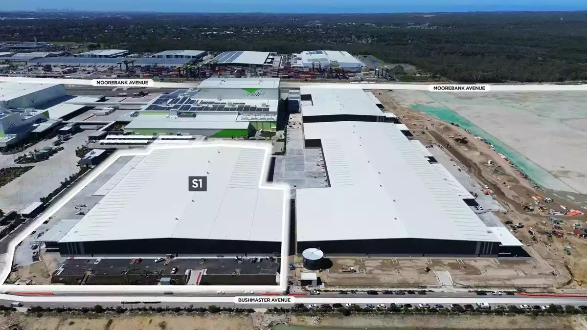 S1/400 Moorebank Avenue