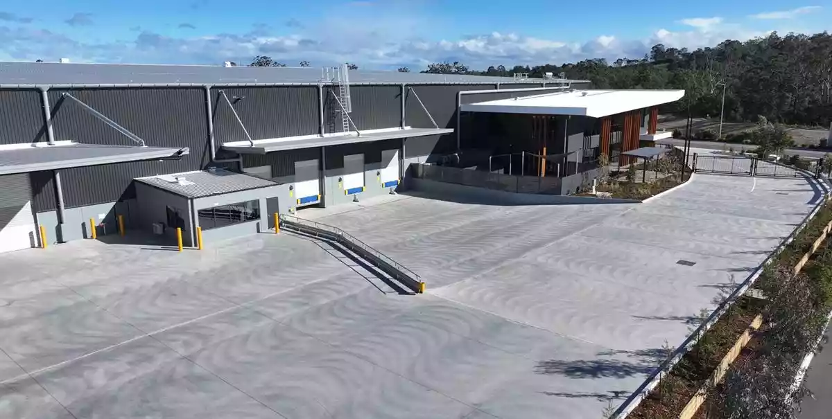 S1/400 Moorebank Avenue