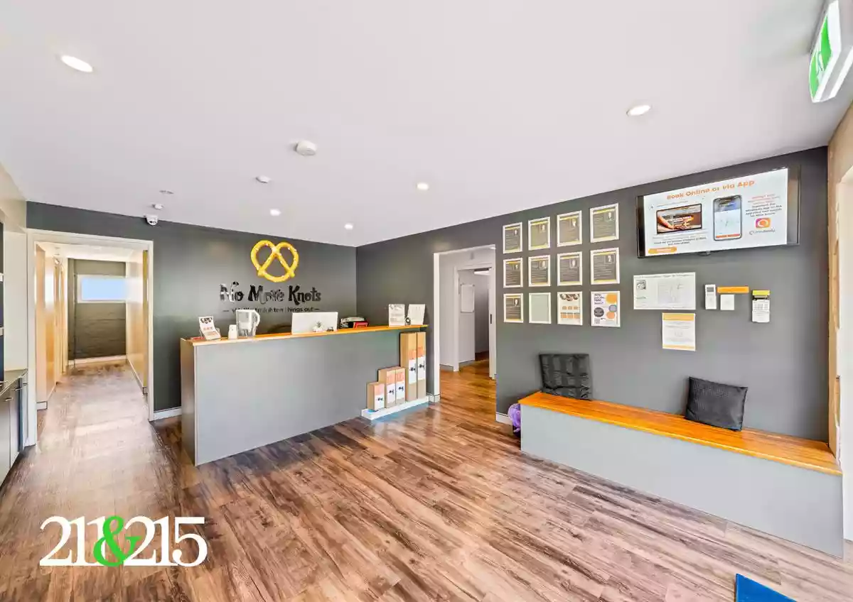 211 & 215 Moggill Road