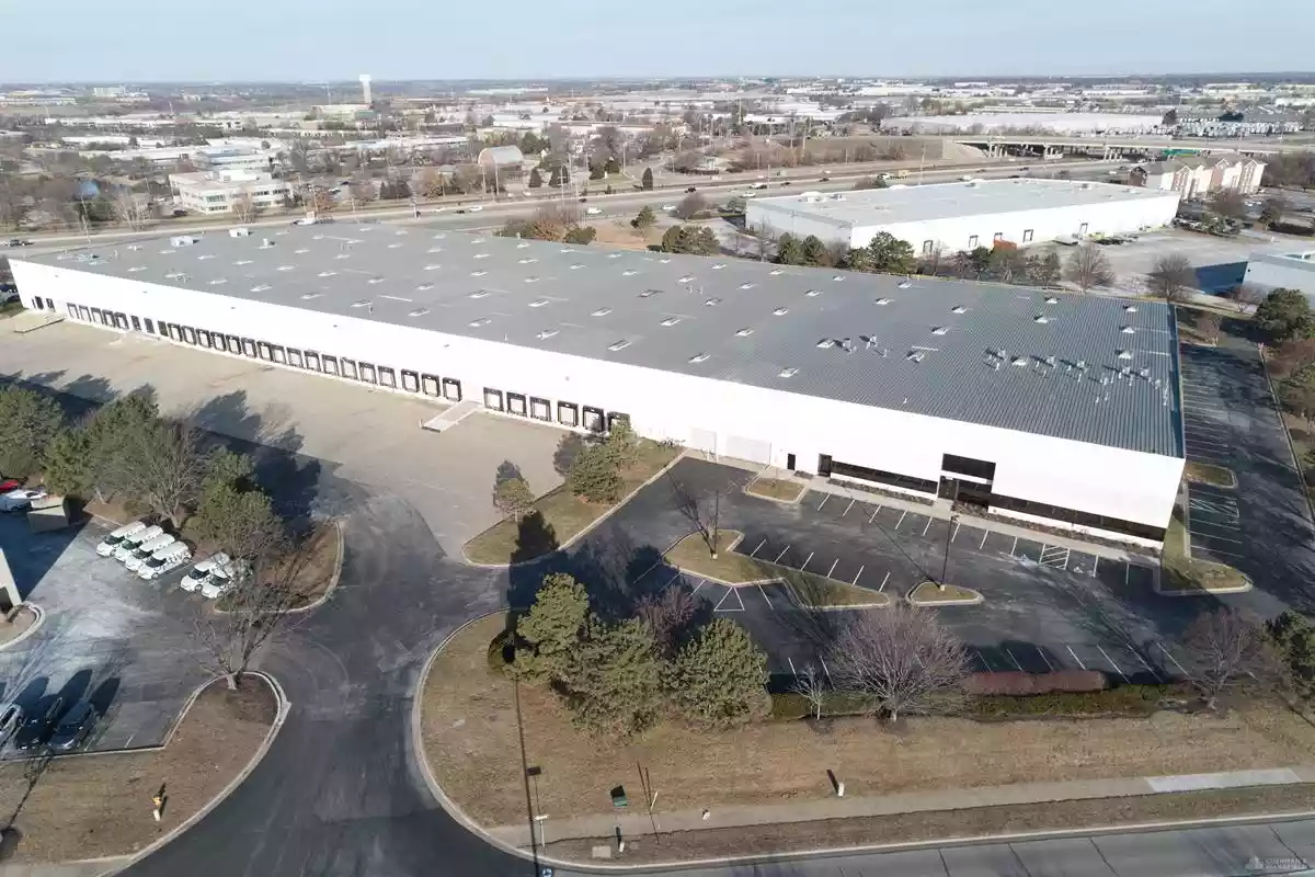 Lenexa - Warehouse/Distribution