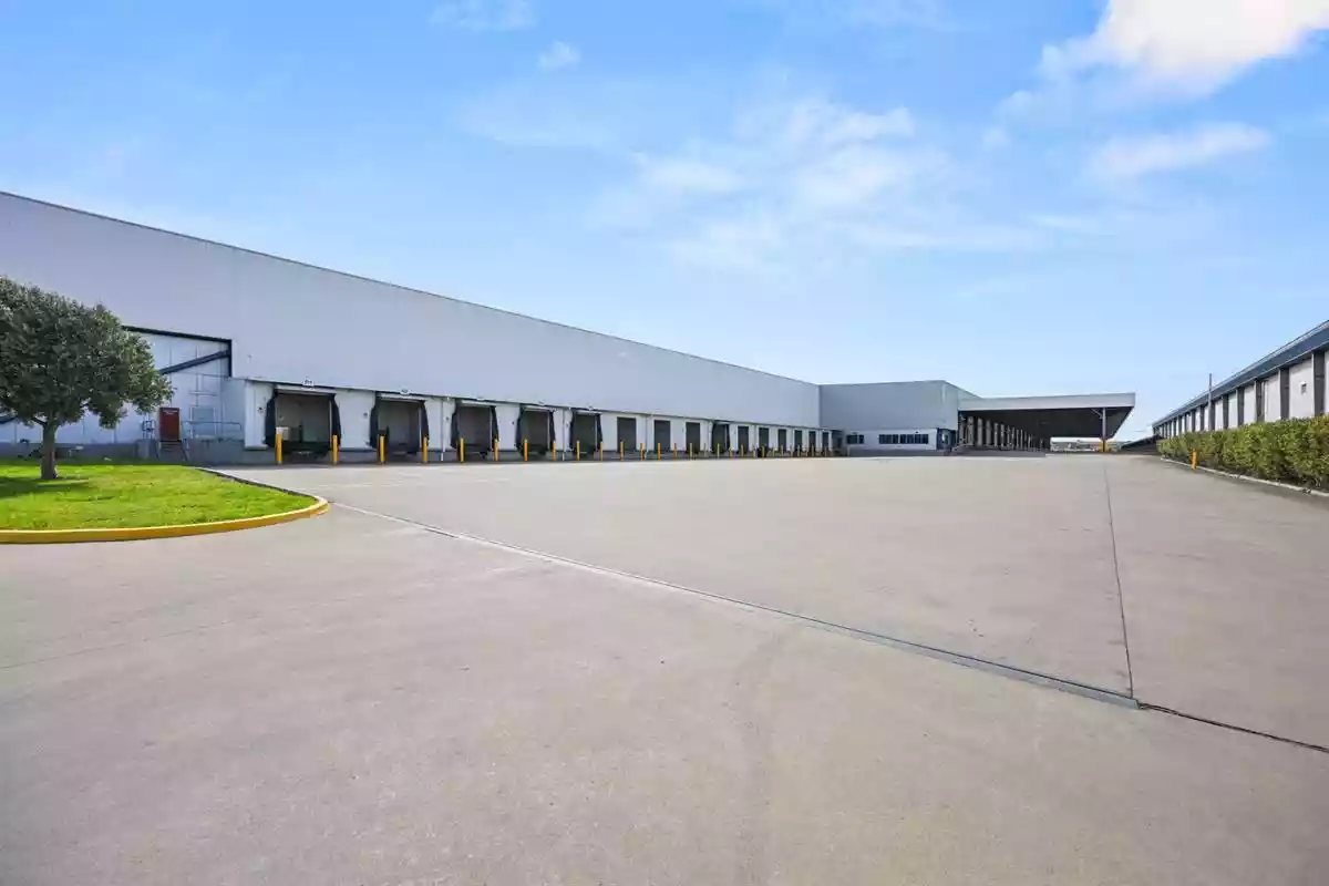 40-50 Nation Link Dr