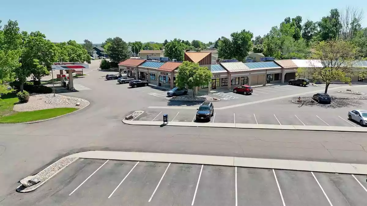 Cottonwood Square Exterior