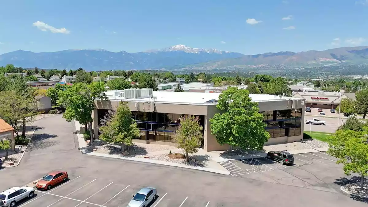 Cottonwood Square Exterior