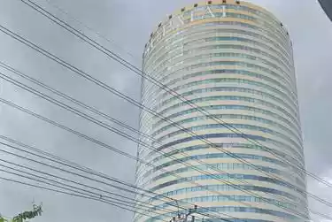 Supalai Grand Tower