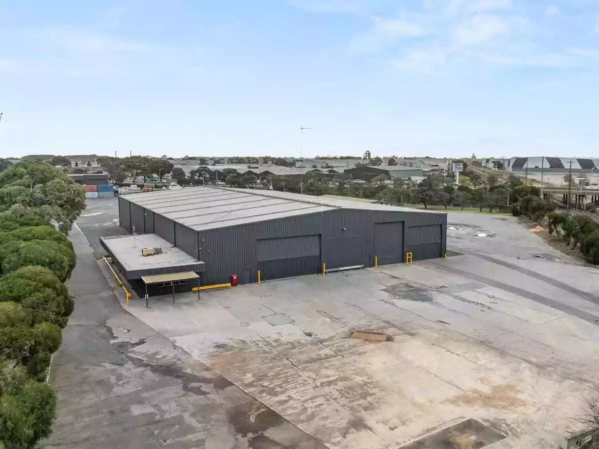 525 Geelong Road