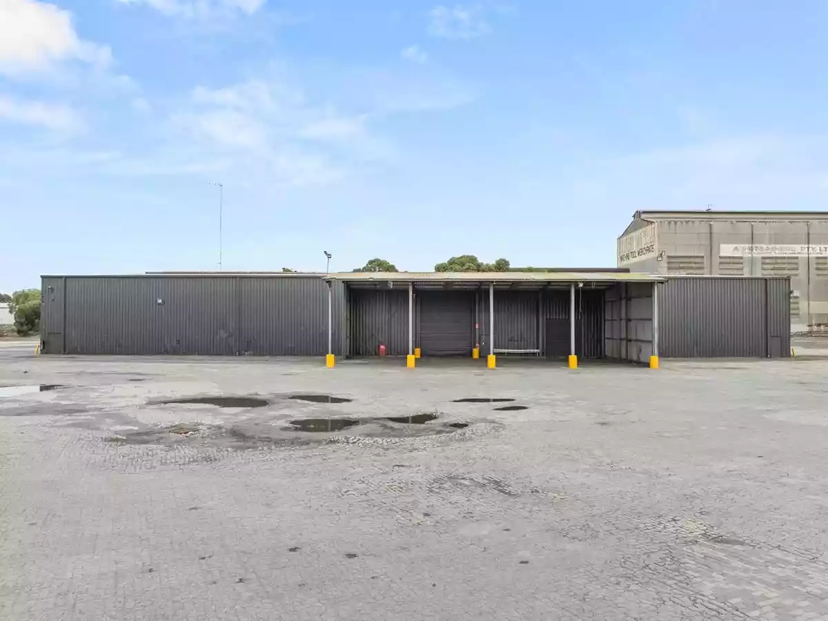 525 Geelong Road