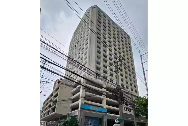 Country Tower
