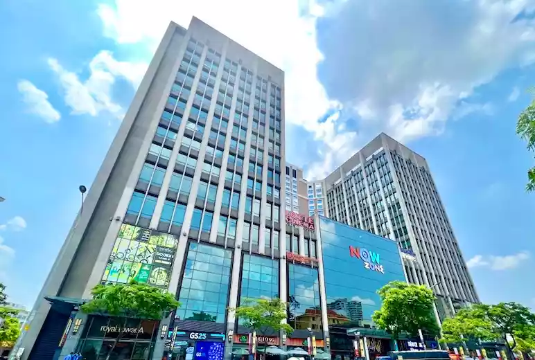 Flexible office for lease, Royal Centre