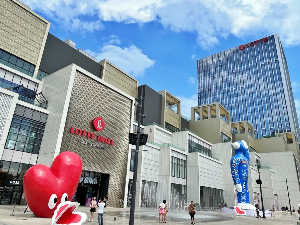 Lotte Mall Tay Ho Tay