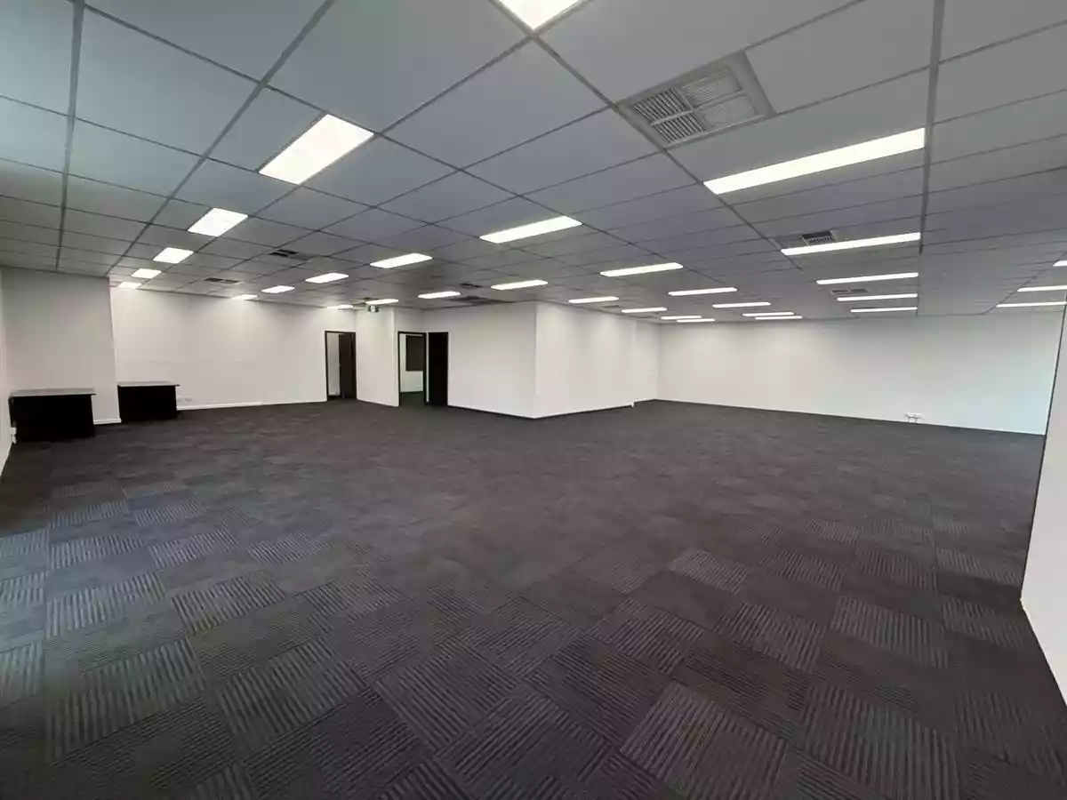 Warehouse 1/72 Topham Road