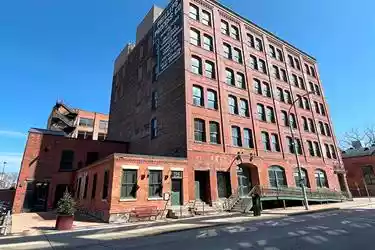 A1- 192 Mill St