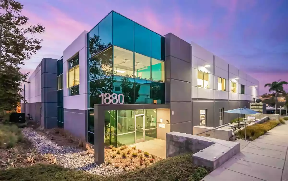 Vista - Warehouse/Distribution