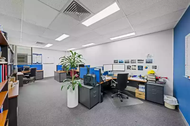 7/10-12 Navigator Place