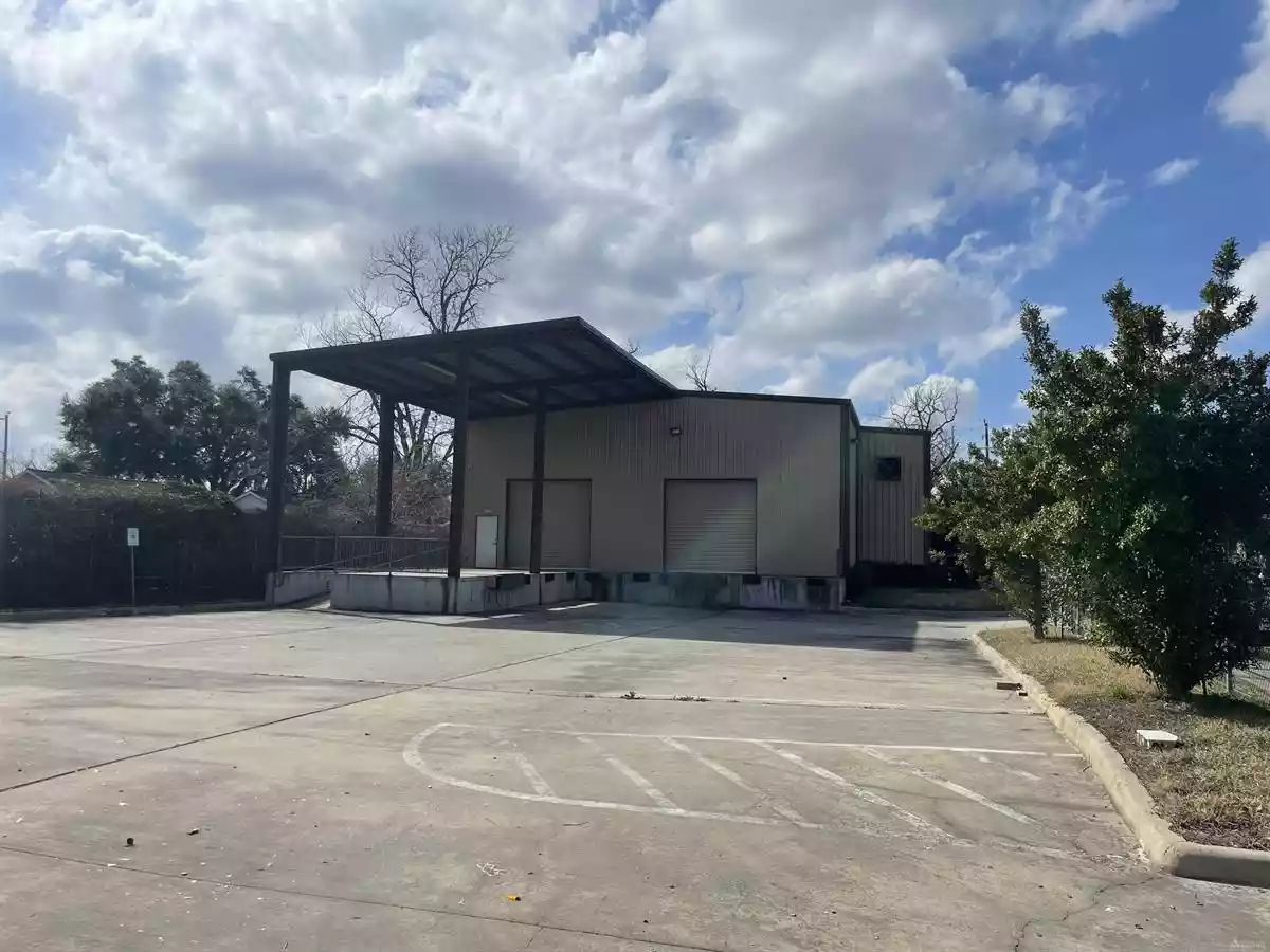 Houston - Warehouse/Distribution