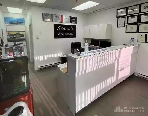 Port Coquitlam - Warehouse/Distribution