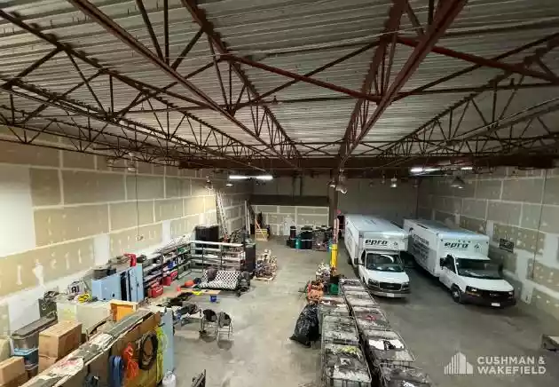 Port Coquitlam - Warehouse/Distribution