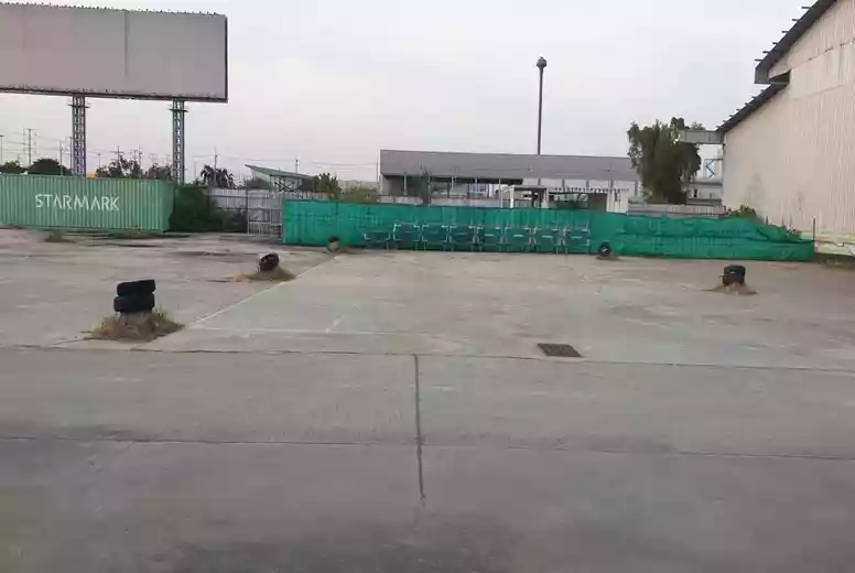 Factory & Warehouse Area Approx. 15,000 SQM Lum Luk ka