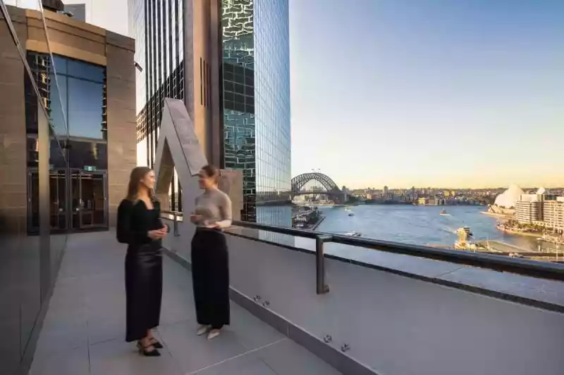 7 Macquarie Place