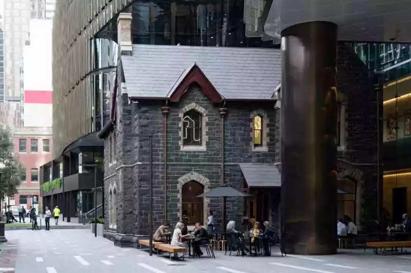 130 Lonsdale Street