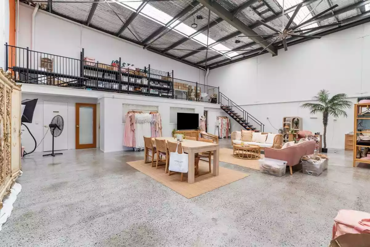 11 Hutchinson Street