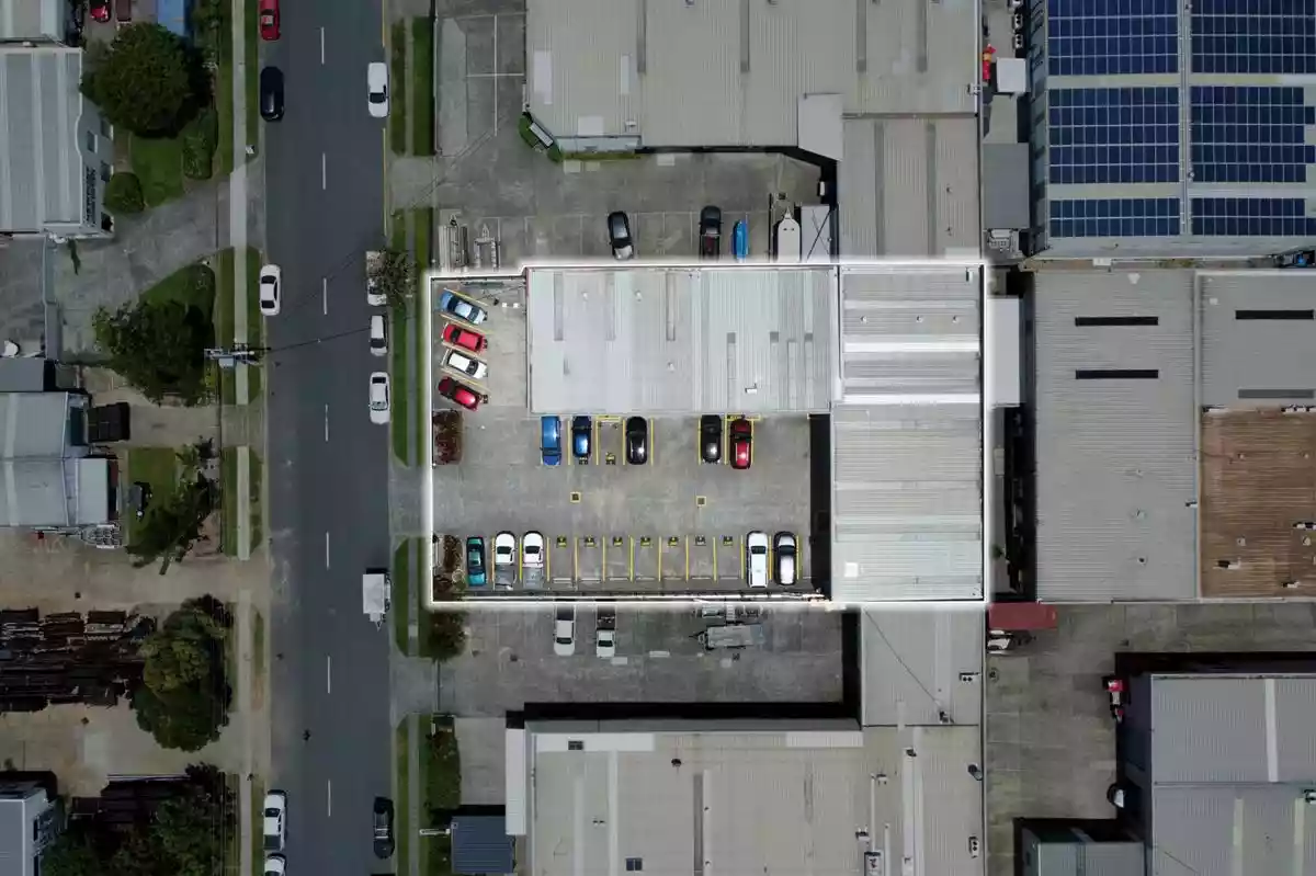 11 Hutchinson Street