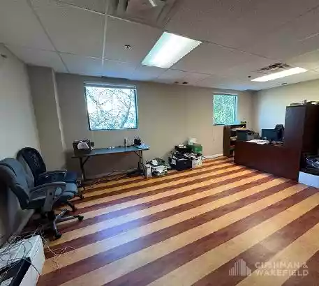 Port Coquitlam - Office