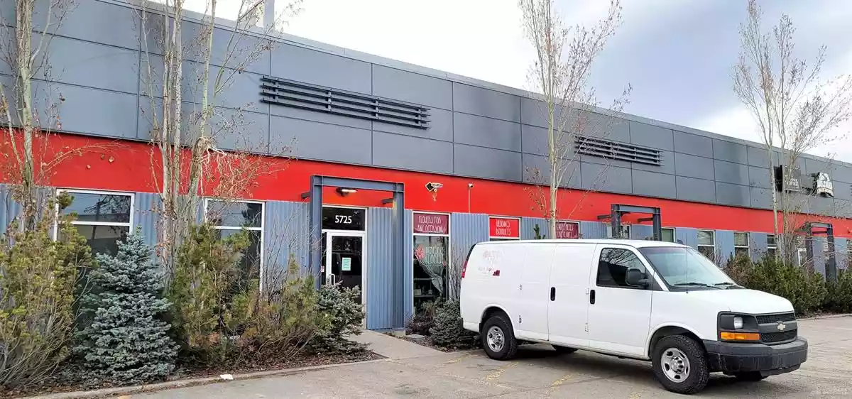 Calgary - Warehouse/Distribution