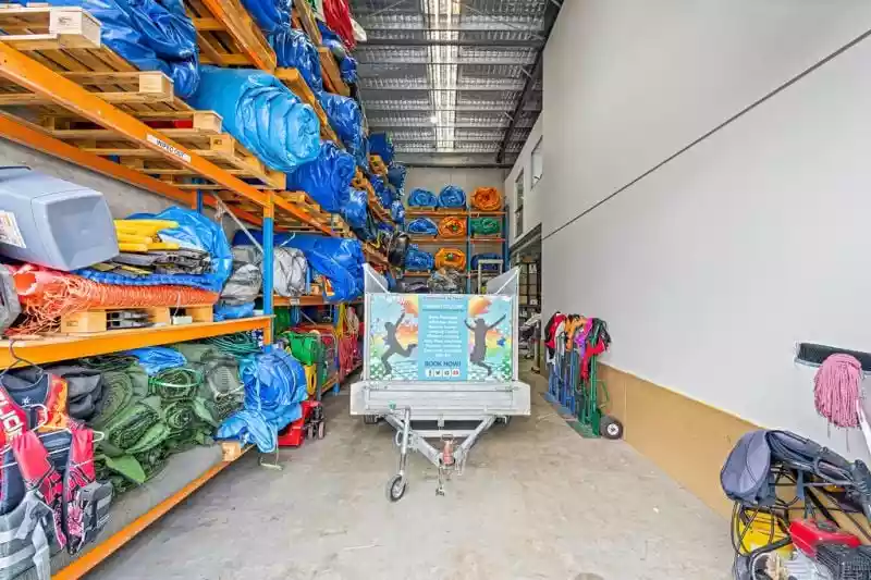 2/210 Queensport Road
