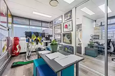 2/210 Queensport Road