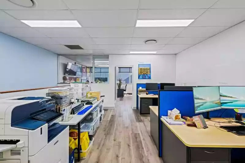 2/210 Queensport Road