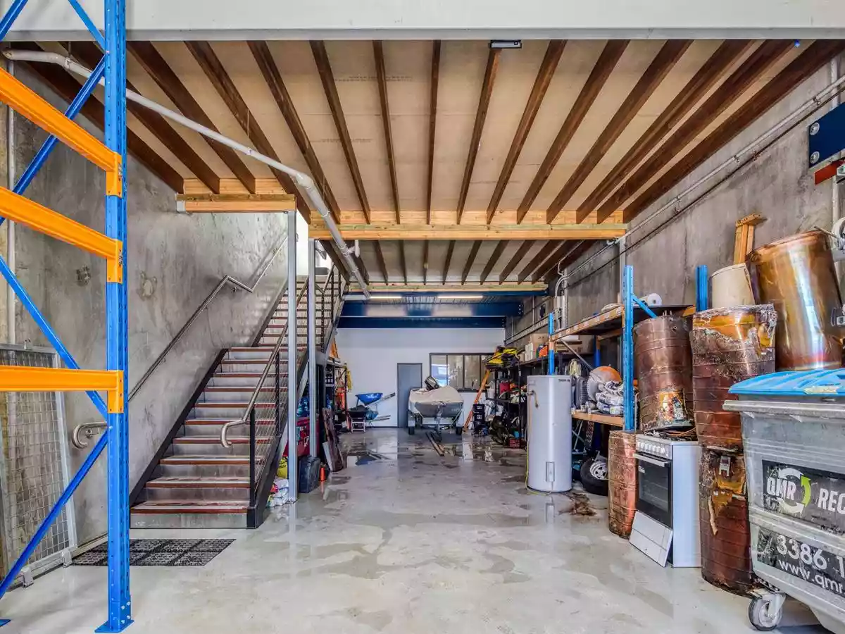 2/1305 Lytton Rd