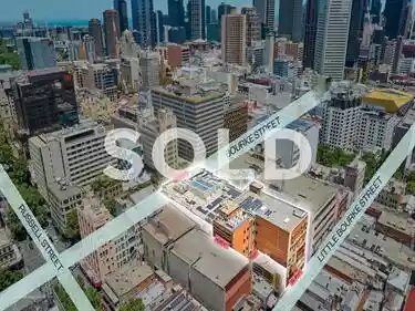 206 Bourke St. Plaza