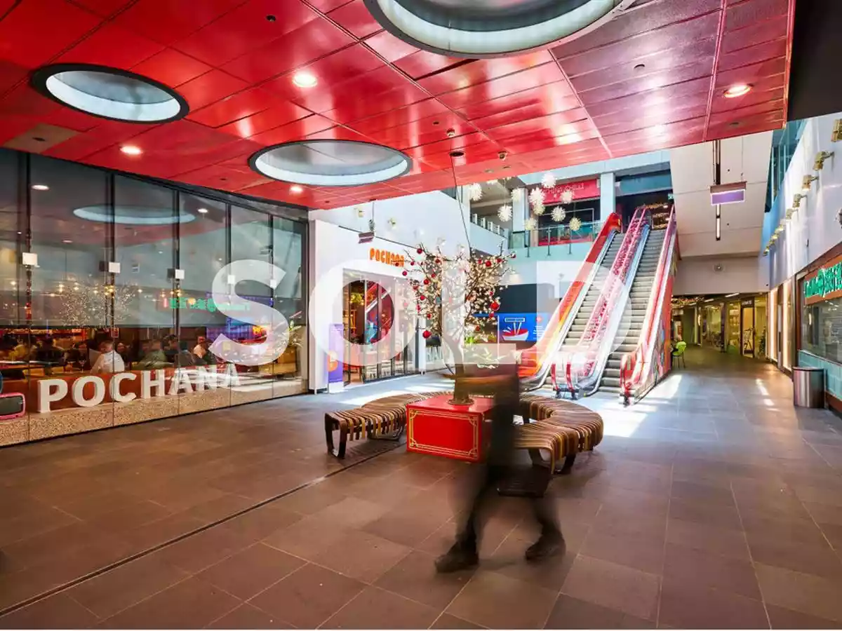 206 Bourke St. Plaza